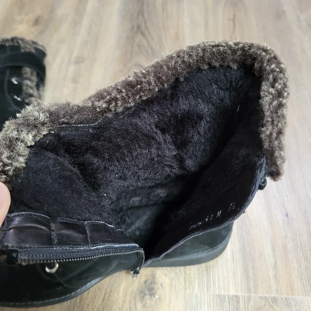 Stuart Weitzman Womens Suede Leather Boots Fur Buckle Black Size 7.5